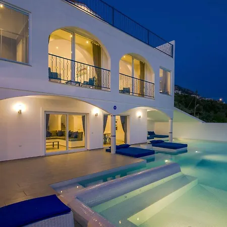 Dome Bianca Villa Kas